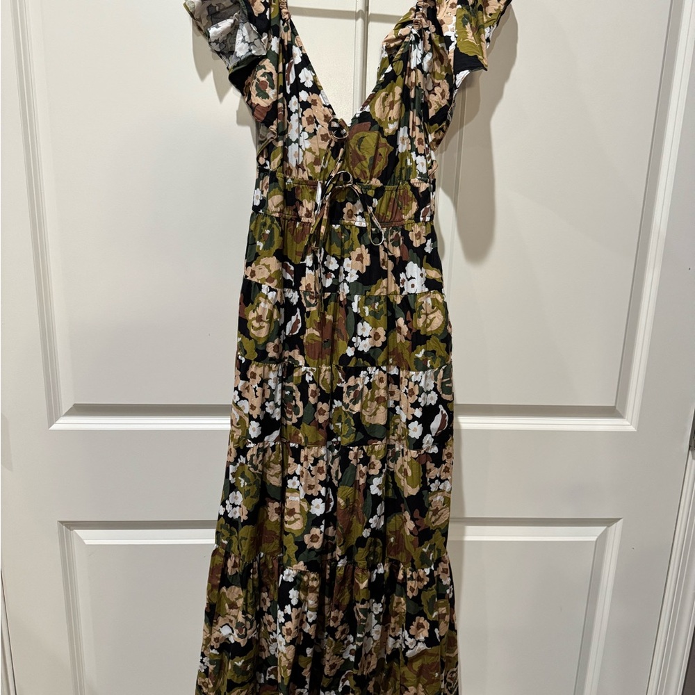 Moon River Yellow and White Maxi Dress V-Neck Flutter Sleeve
